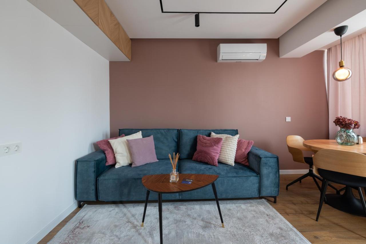 Opal Beachfront Apartment فارنا المظهر الخارجي الصورة