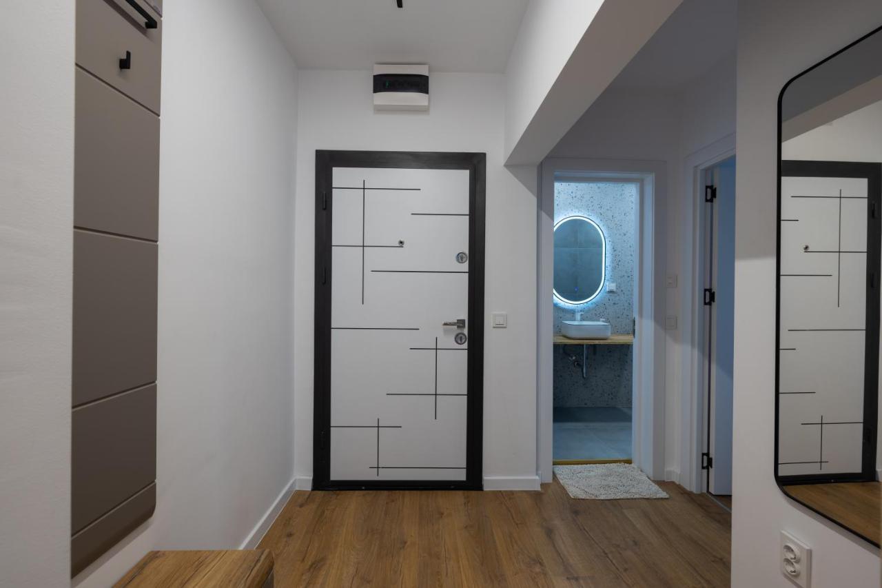 Opal Beachfront Apartment فارنا المظهر الخارجي الصورة